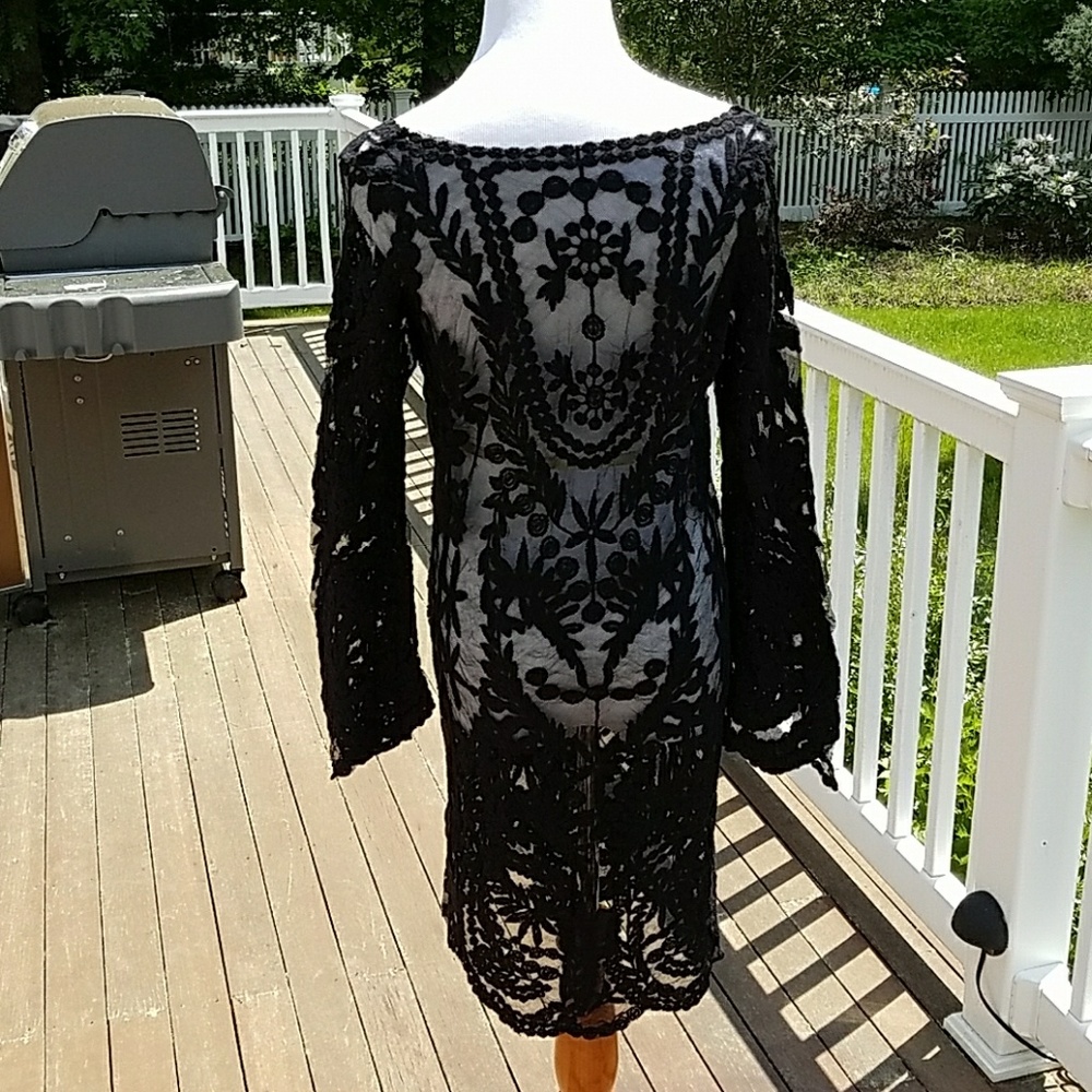 🌺 Crotcheted Beach Dress🌺 - Picture 3 of 5
